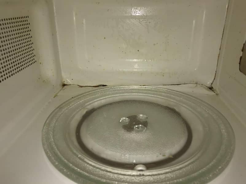 microwave 0