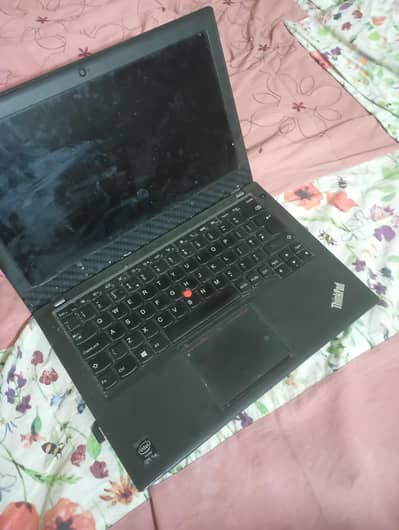 Lenovo x240 4gb ddr3 ram 128gb ssd