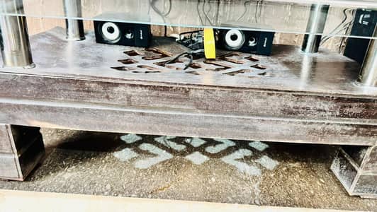 Dining table for sale