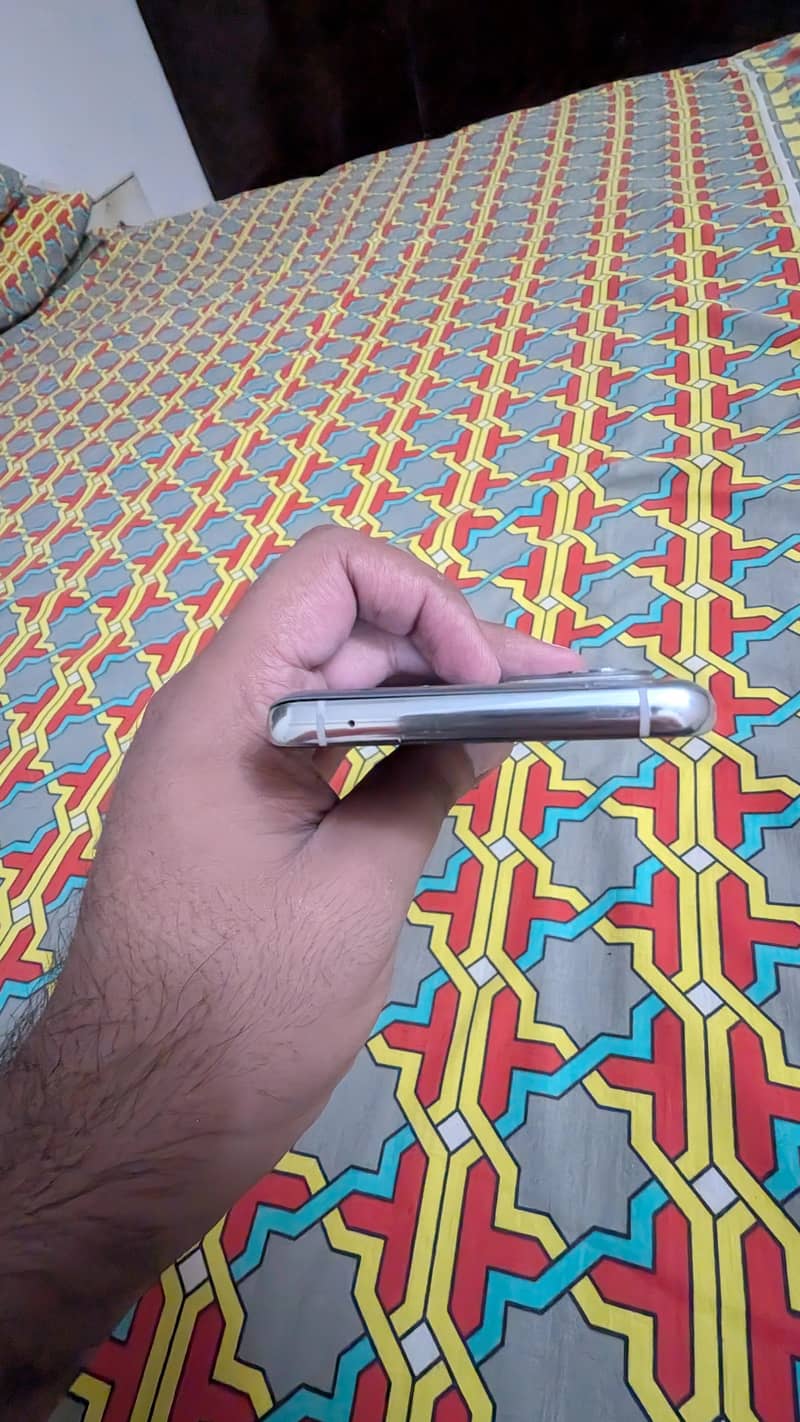One Plus 9 Pro 4