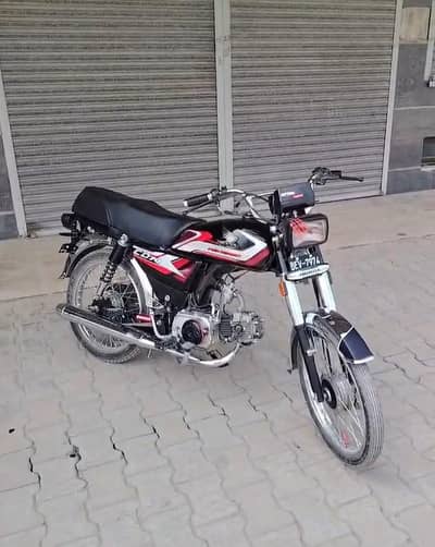 Union star 70cc 2025 model like new condition