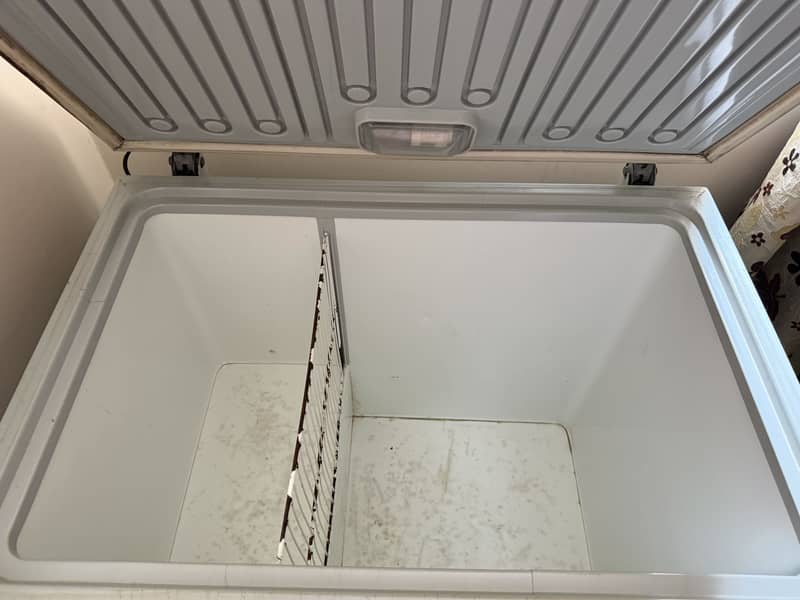 Waves deep freezer 2