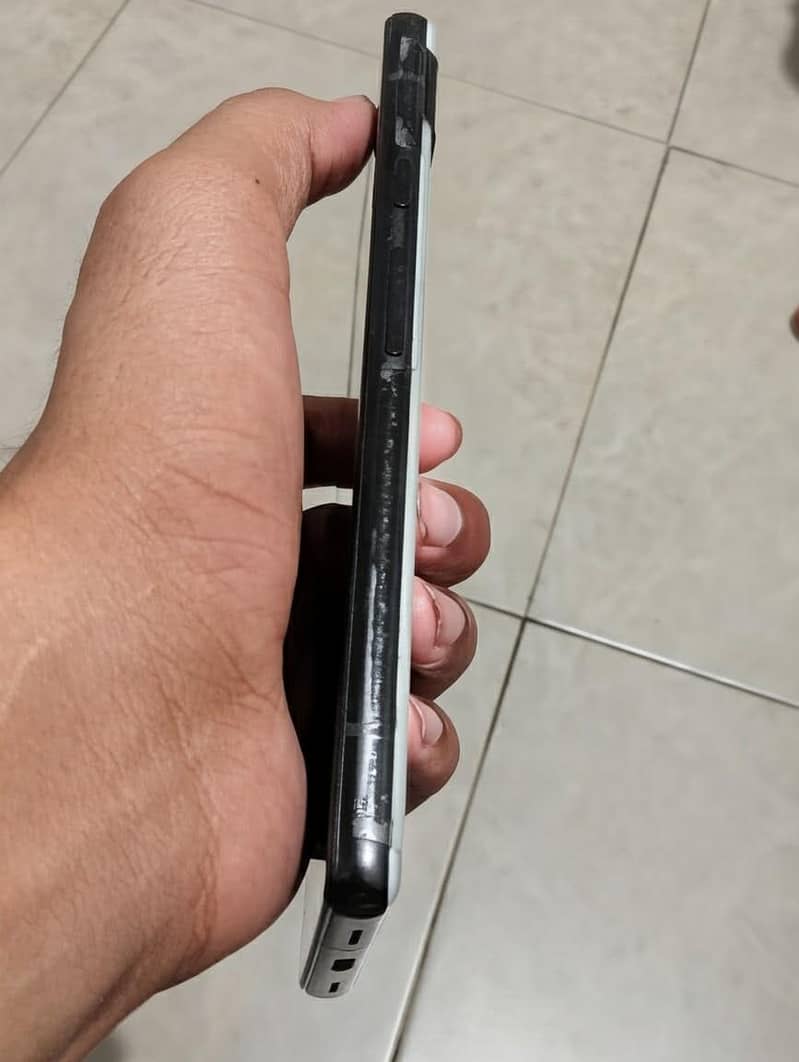 Google Pixel 6a 4