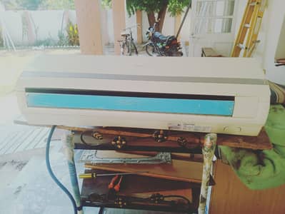 Very less used haier non inverter AC for sell .