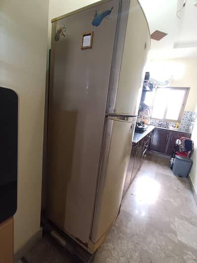 PEL refrigerator