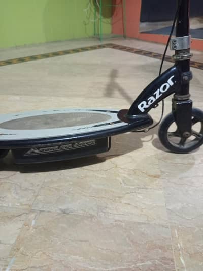 electric scooty