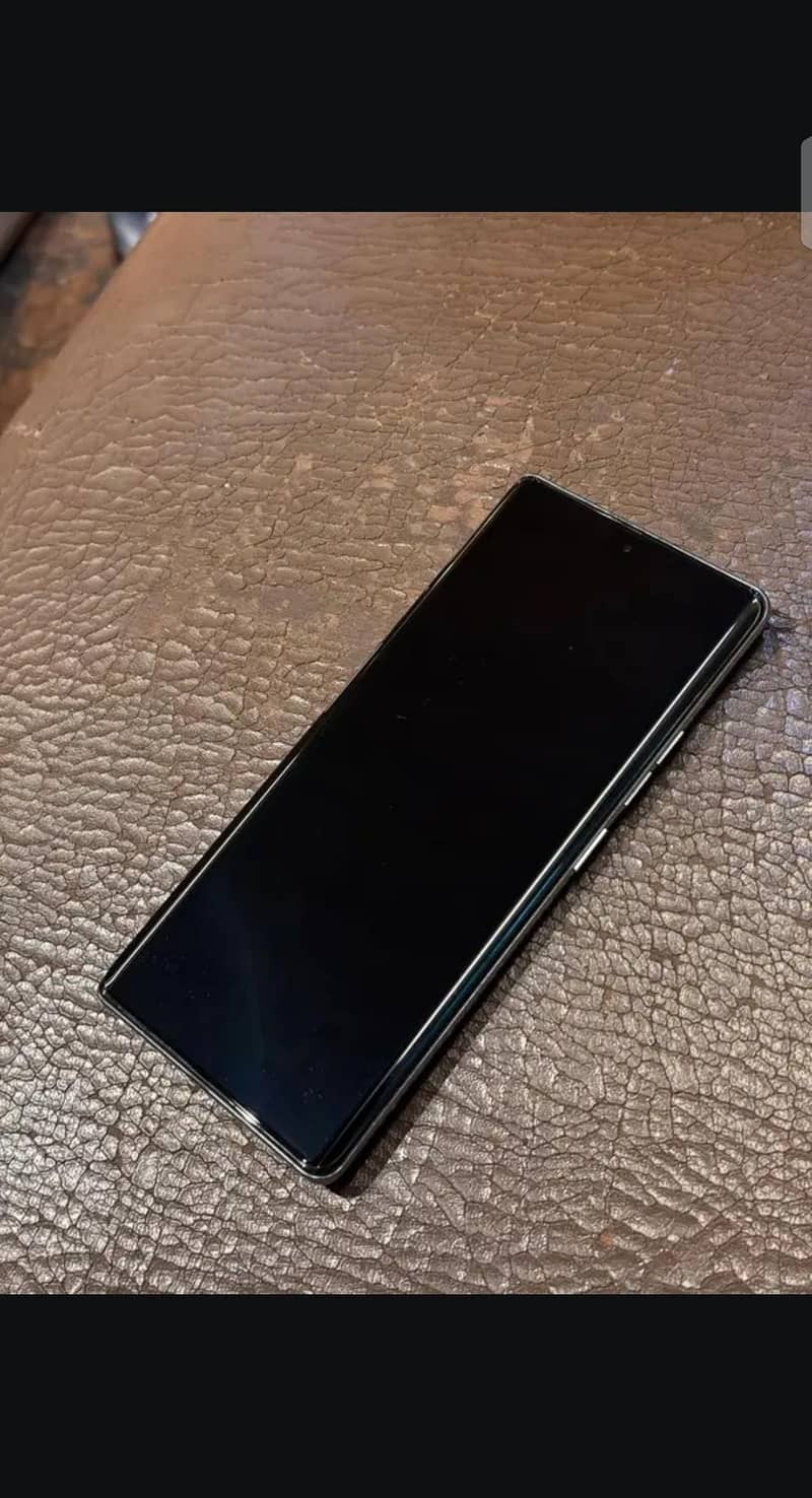 Tecno CAMON 40 Pro 2