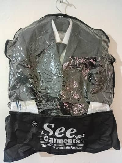 3piece branded  Black suit