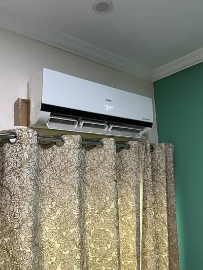 1 Ton haier DC inverter AC