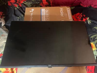 32 inch LCD all ok wifi
