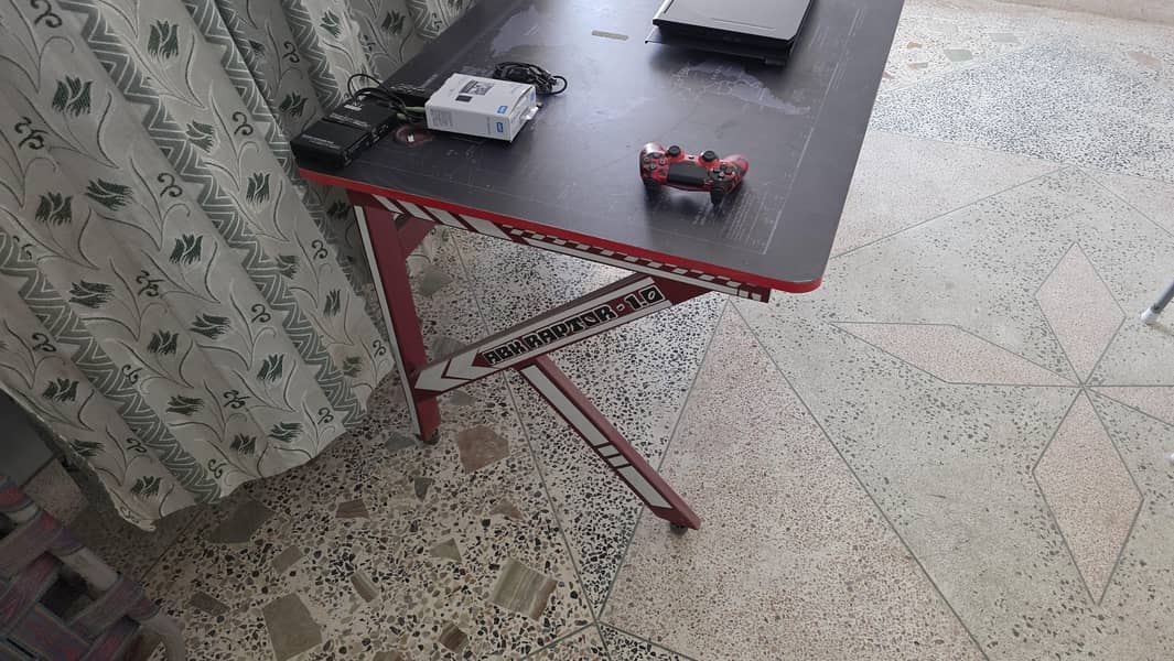 Gaming Computer Table 2