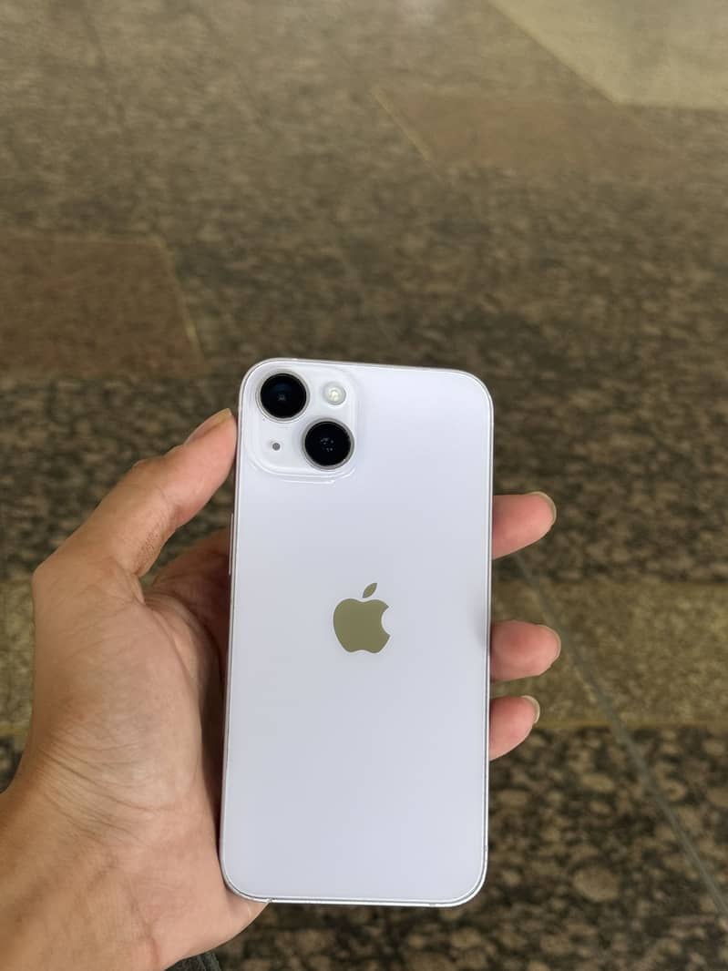 Apple iPhone 14 3