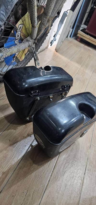 tail box for any bike  2 pece left right side box for sale