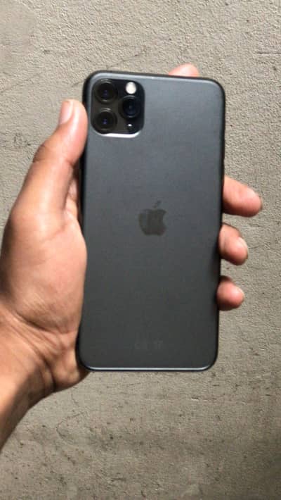 Apple iPhone 11 Pro Max (0347 5165872)