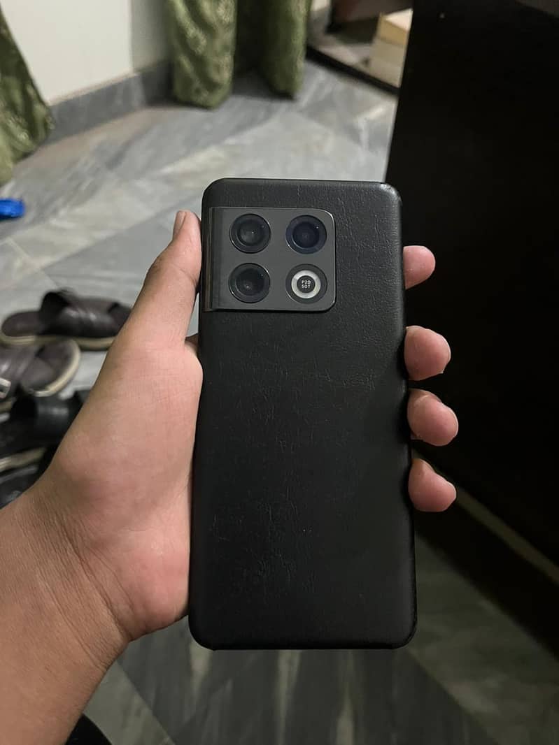 One Plus 10 Pro 3