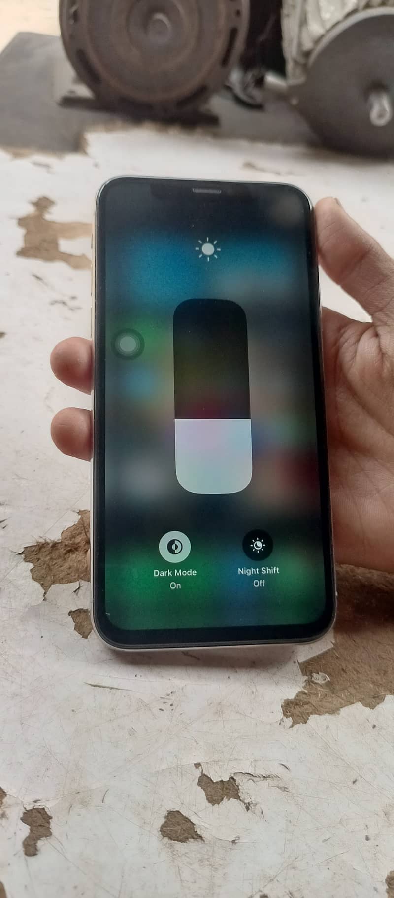 Apple iPhone X 4