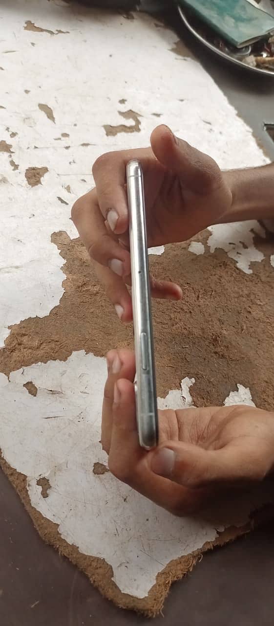 Apple iPhone X 7
