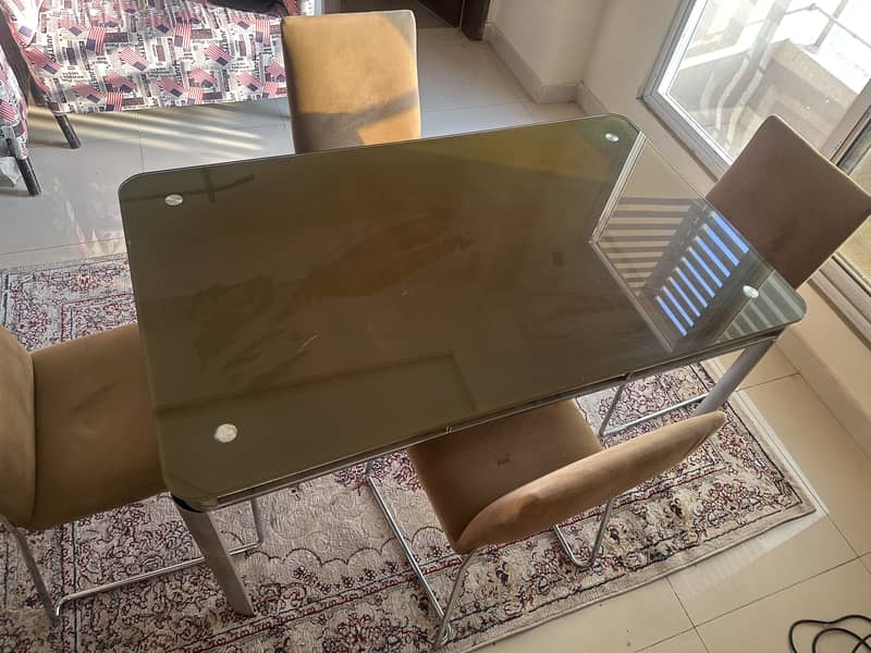 Dinning Table 6