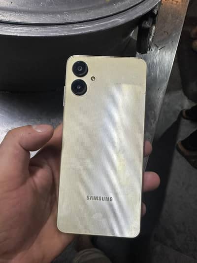 Samsung Mobile A06