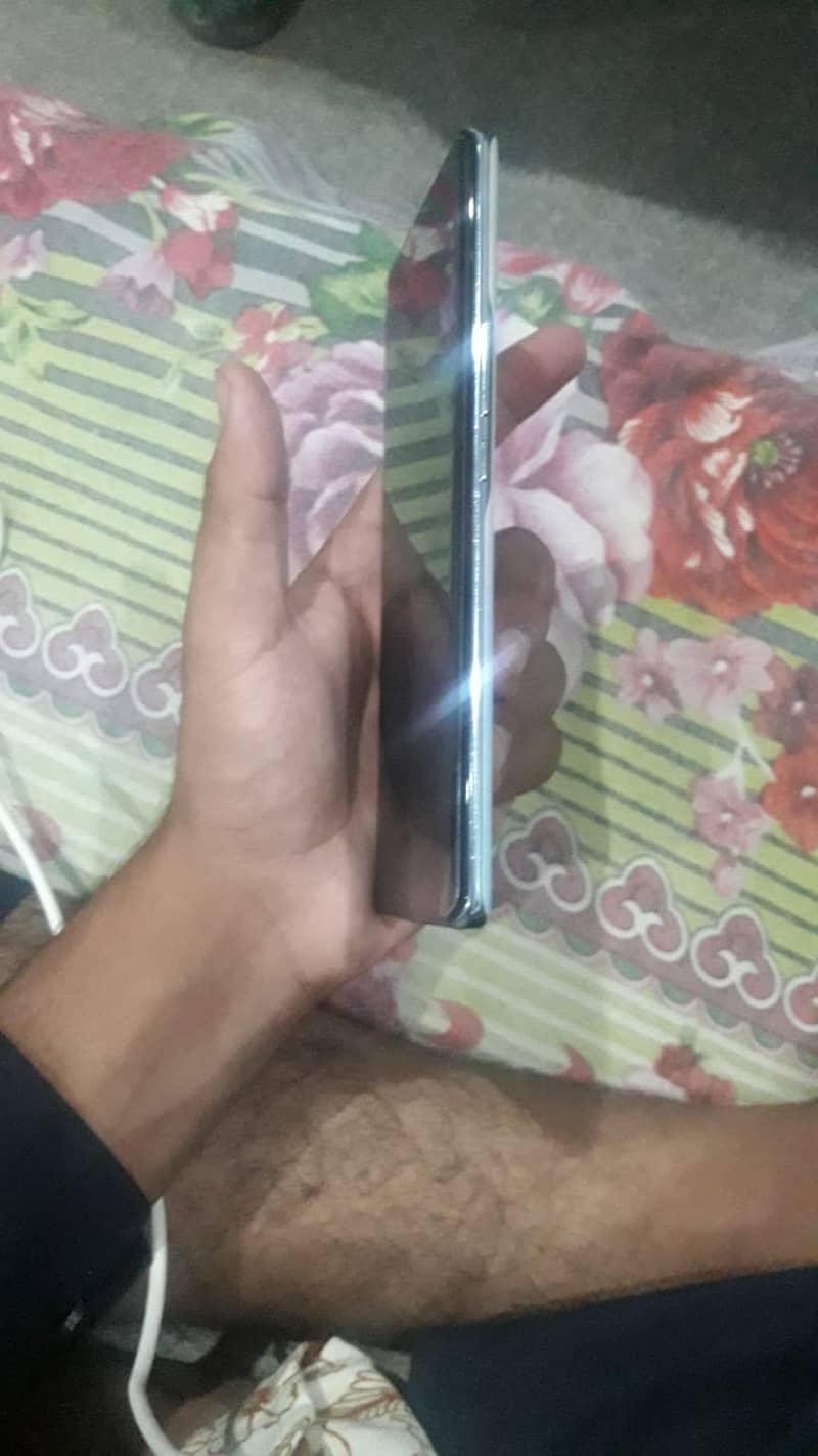 Honor Magic5 Lite 1