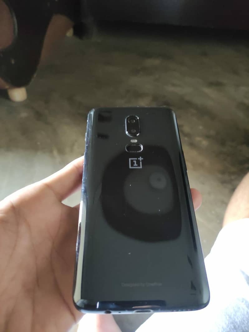One Plus 6 0