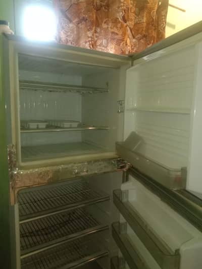dawalance  refrigerator larg size