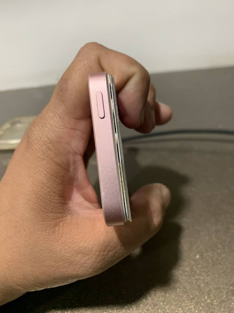 Apple iPhone SE 1