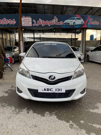 Toyota Vitz 2013
