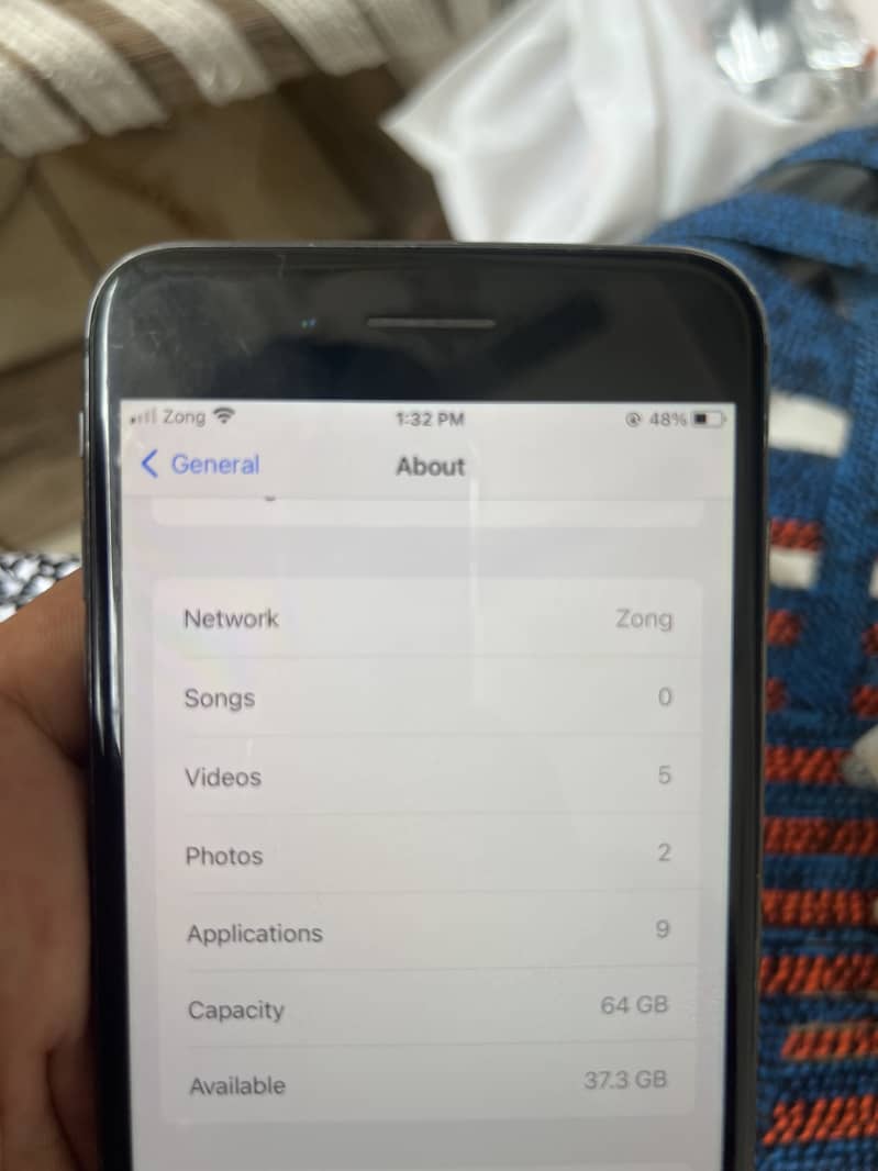 Apple iPhone 8 Plus 1