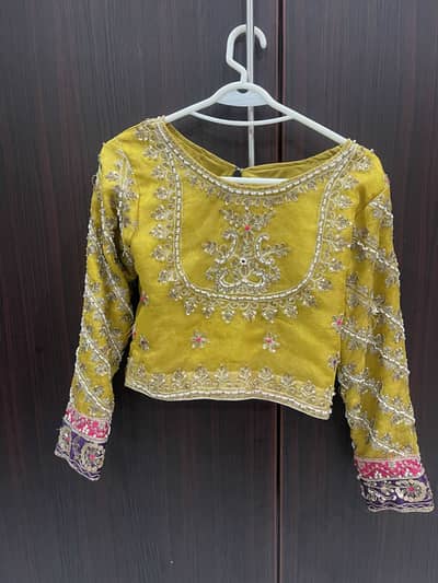 Lehnga choli with dopata ( mehndi dress)