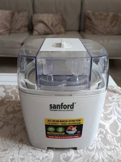 Sanford Ice Cream Maker (1.5L) – Excellent Condition