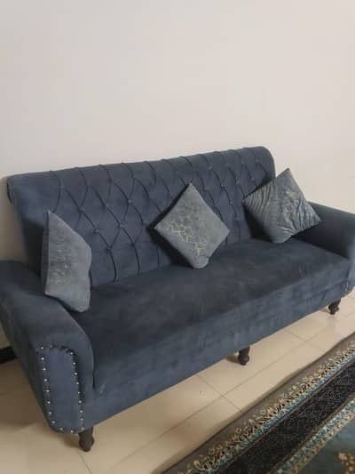 Sofa set Urgent for sale