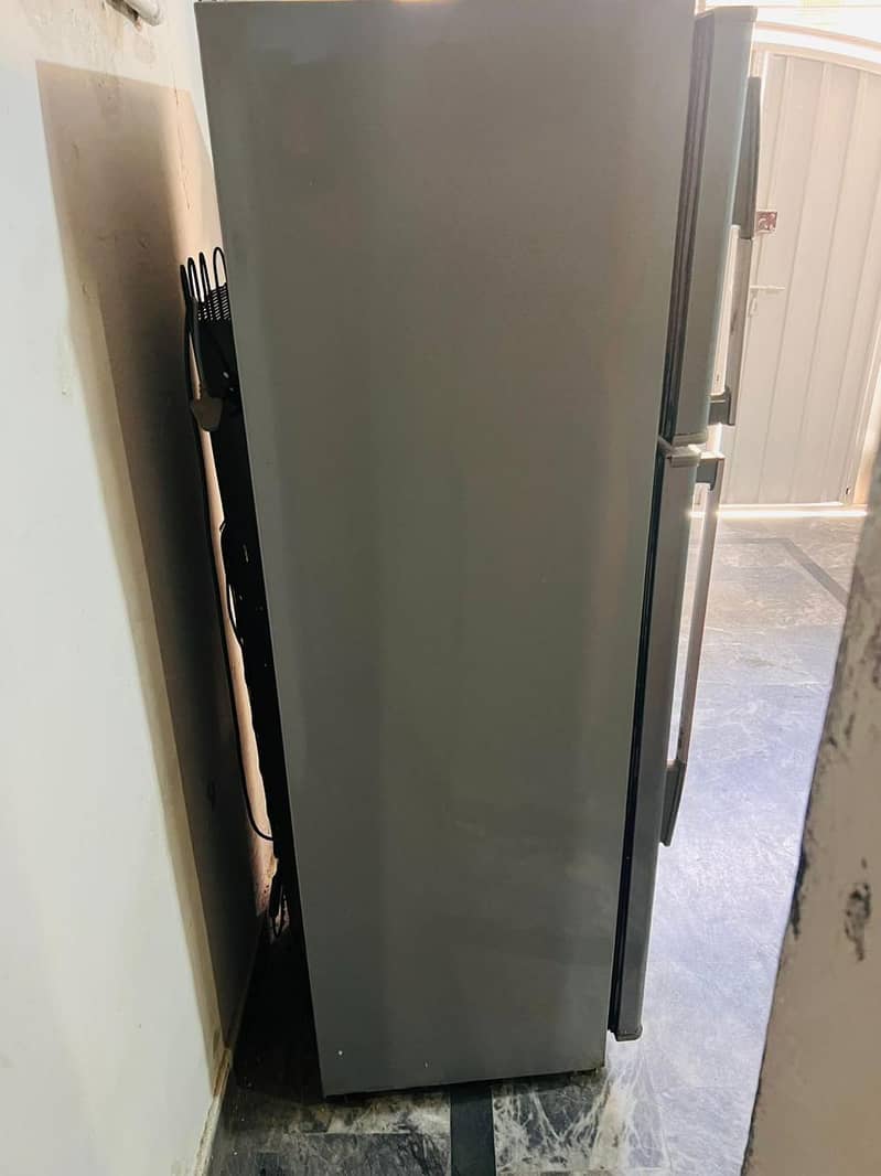 Refrigerator 5