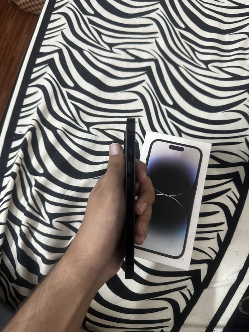 Apple iPhone 14 Pro 6