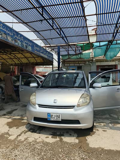 Toyota Passo 2012