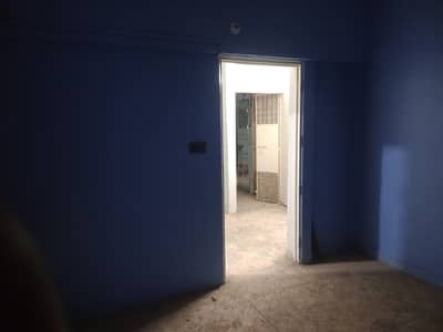 Corner 2bed DD ground floor block 4A wide road Saba Estate