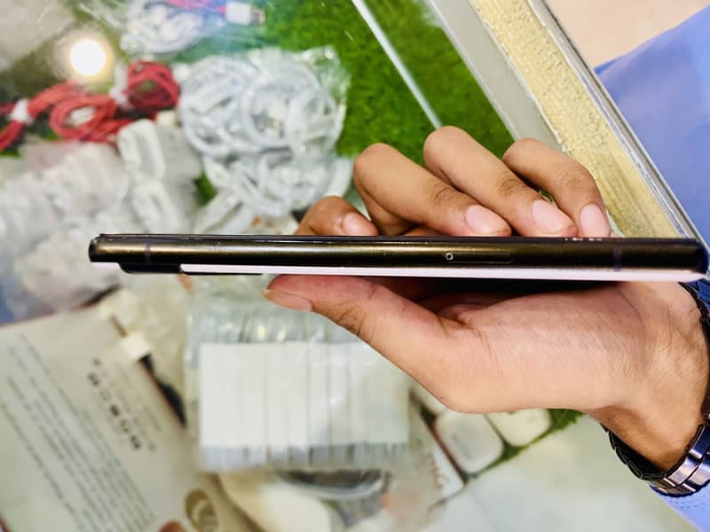 Google Pixel 6a 5