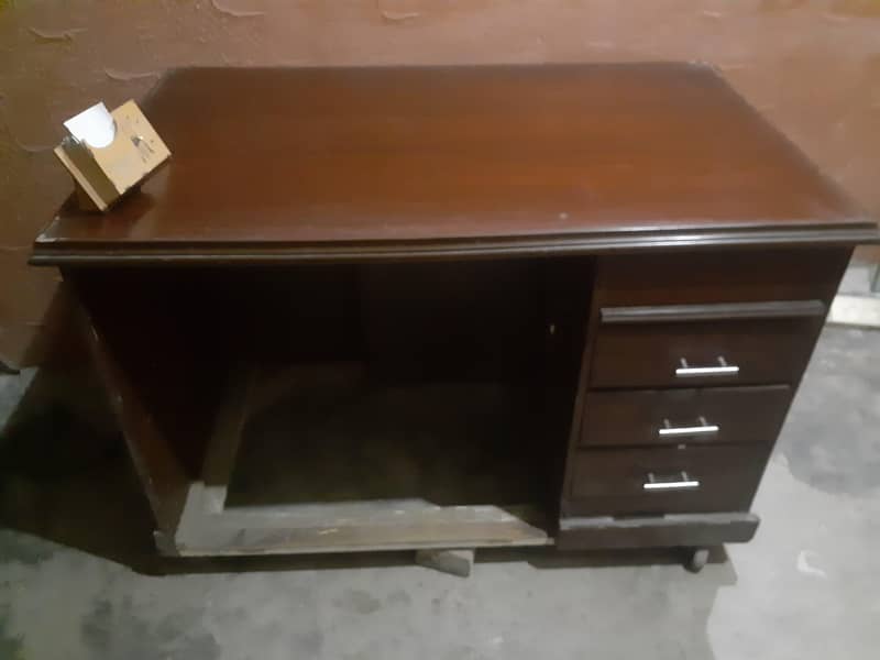 office table 0
