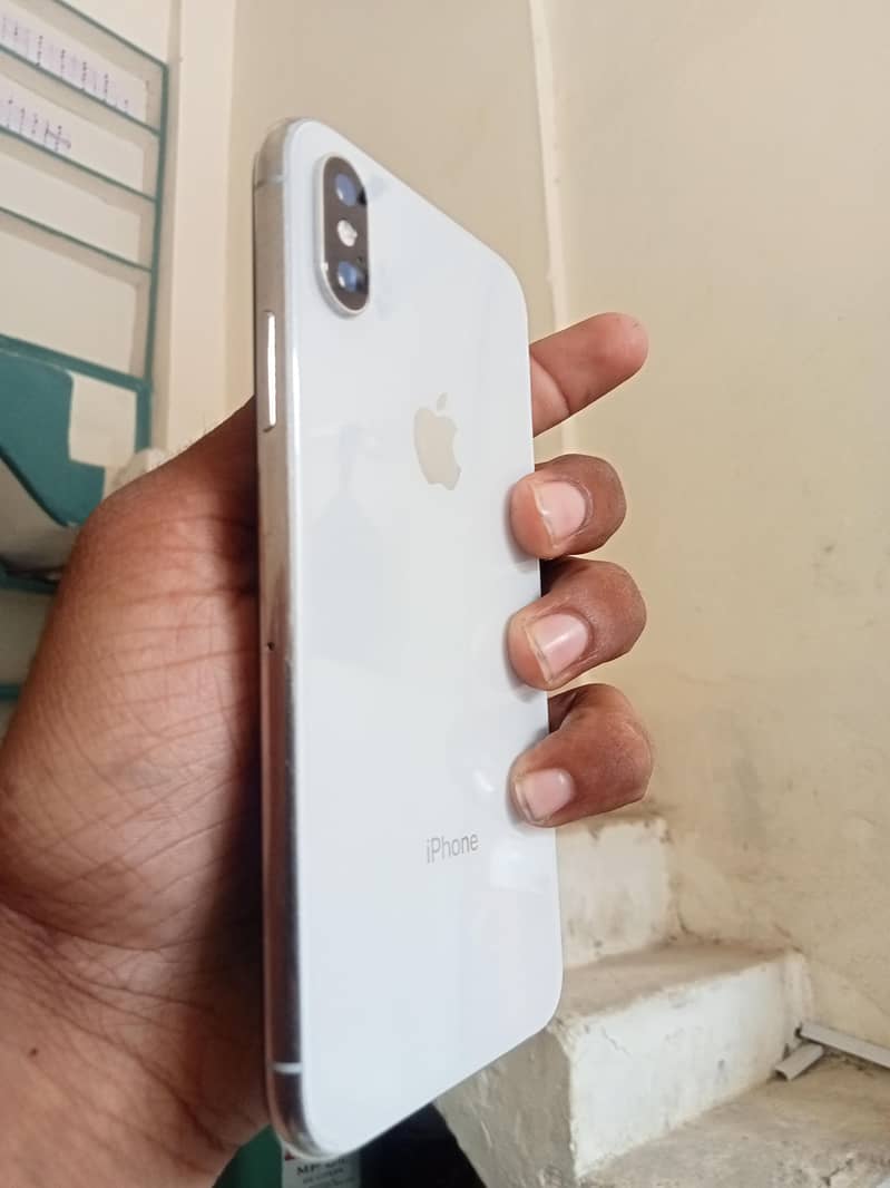 Apple iPhone X 2