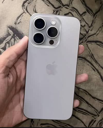 Apple iPhone 15 Pro
