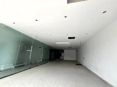 8 Marla Floor Facing Courtyard for Rent in DHA Raya