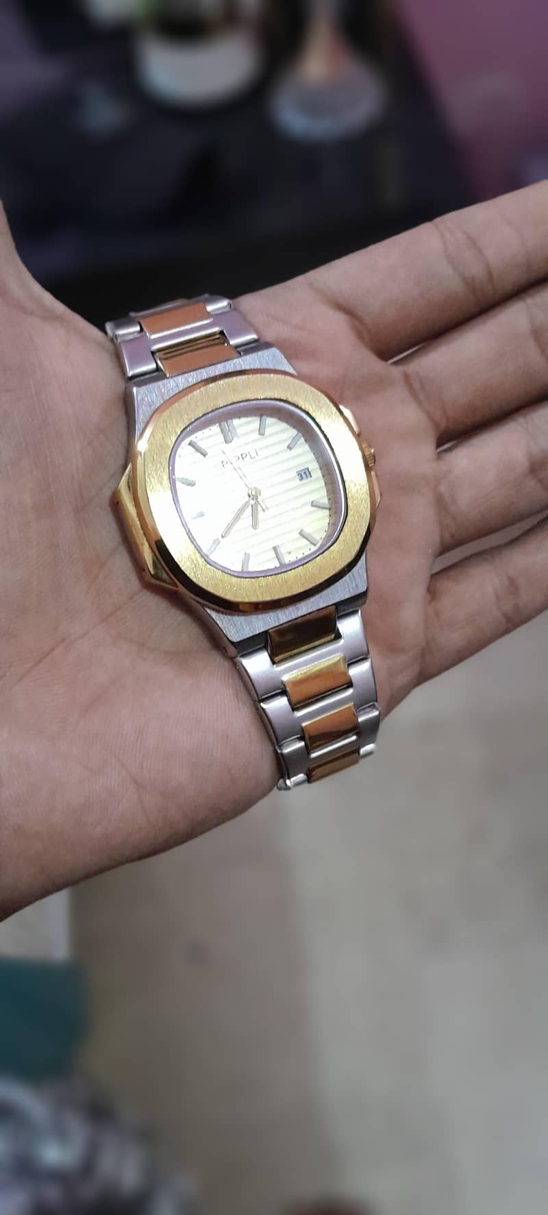 watch 0