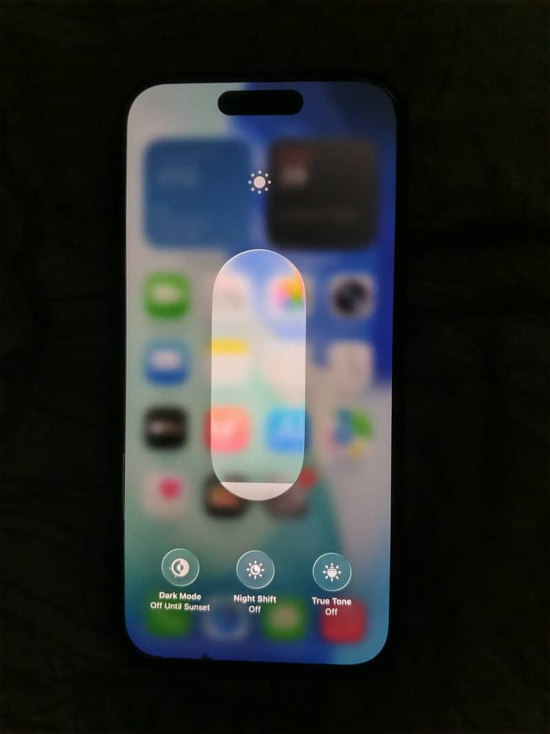 Apple iPhone 15 5