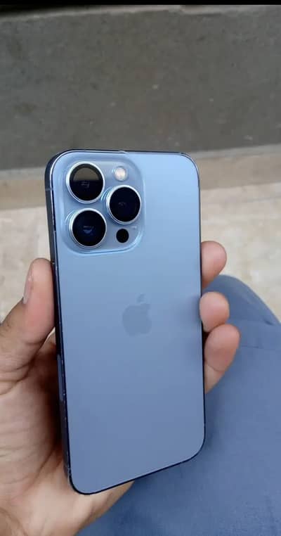 Apple iPhone 13 Pro