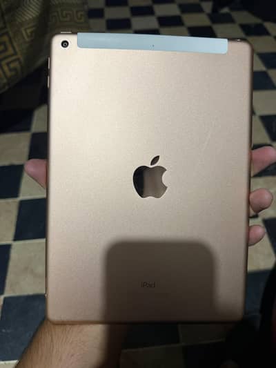 iPad 6th Generation (2018)