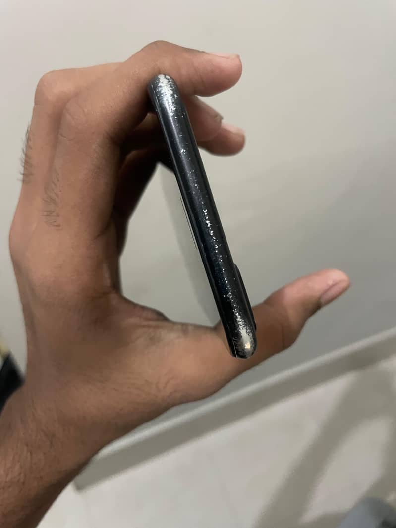 Apple iPhone 7 Plus 3