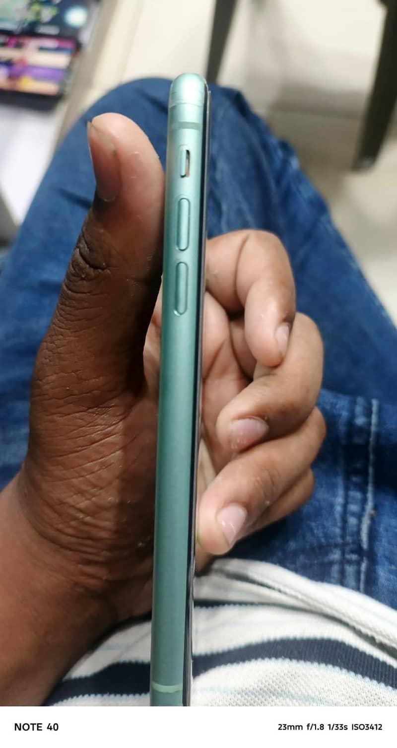 Apple iPhone 11 1