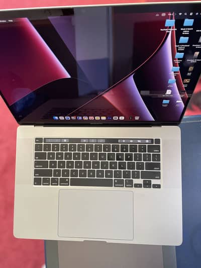 MacBook Pro 2019 16 inches