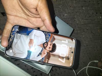 Infinix note Edge for sell need money
