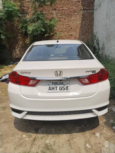 Honda City 2022 2 pies touch Baki total janman car home used car